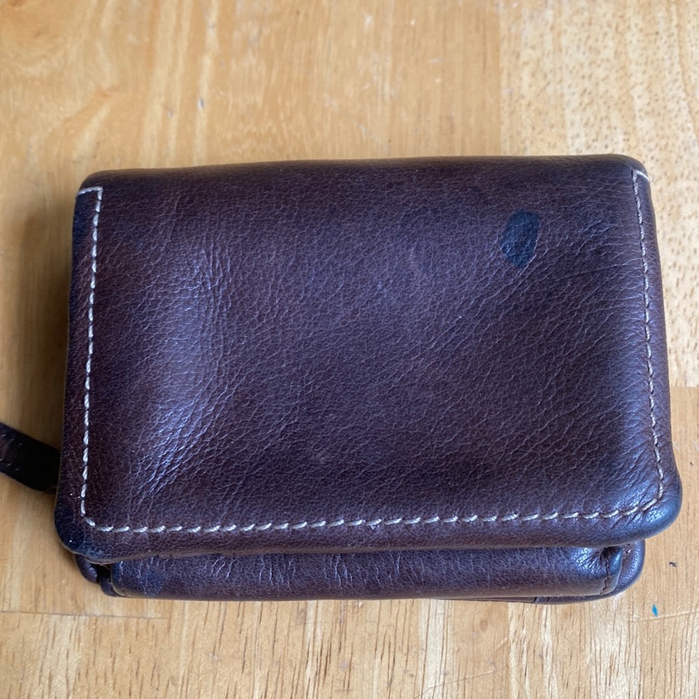 Fossil Used Wallet Billfold 4x3” - image 1